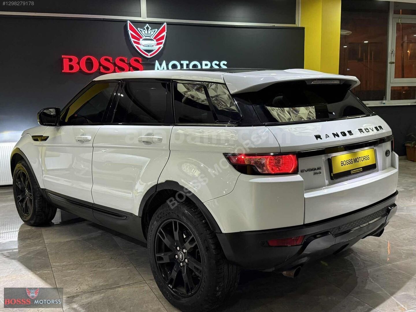Galeriden Land Rover Range Evoque 2.0 Si4 Pure 2012 Model İstanbul 135.000 km Beyaz 6