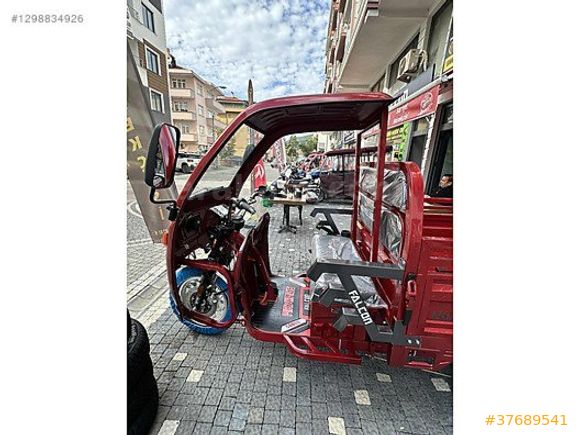 SINIFININ EN BÜYÜK KASASINA SAHİP