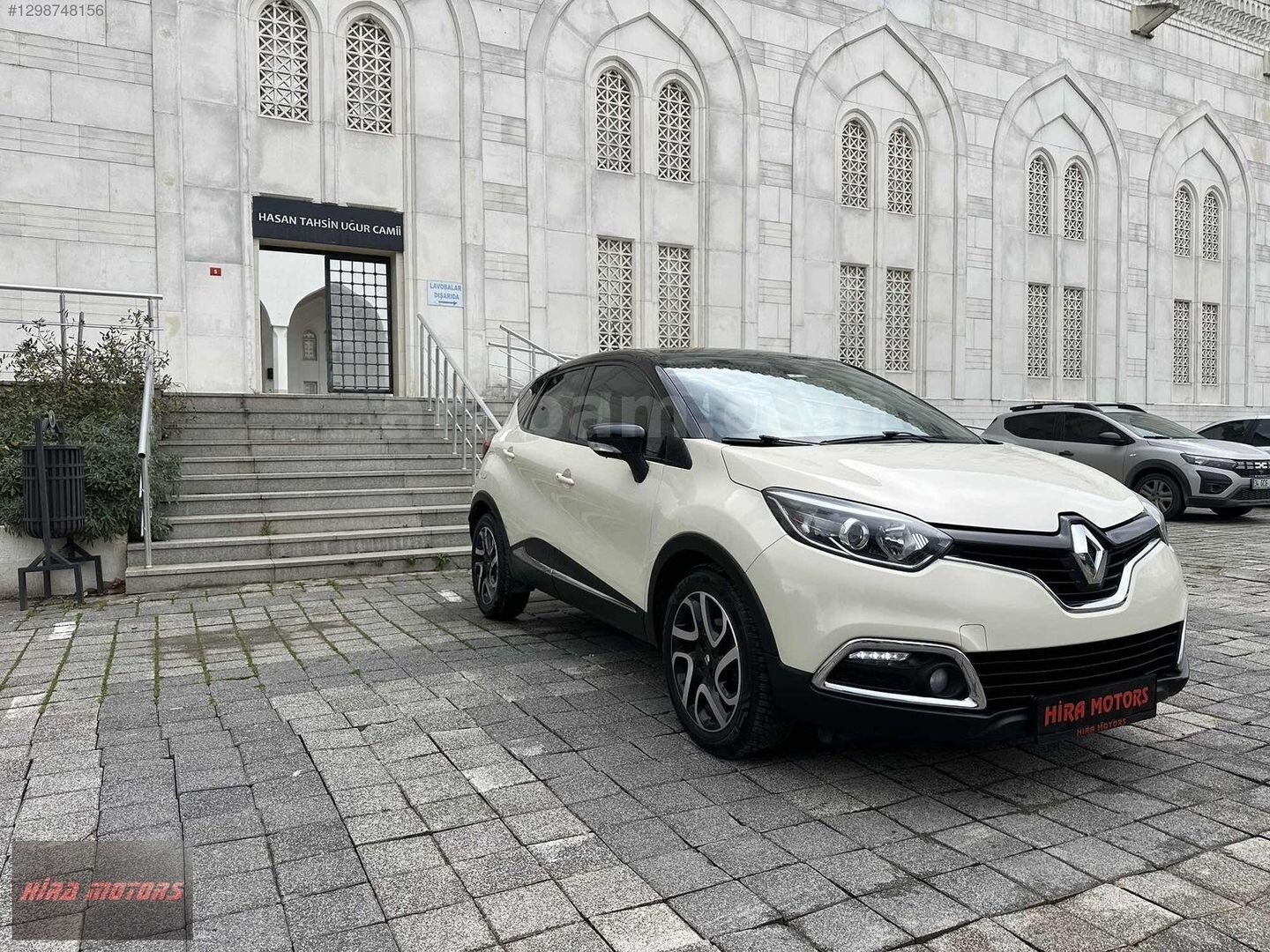 Galeriden Renault Captur 1.2 TCe Icon 2014 Model İstanbul 103.000 km Beyaz 2