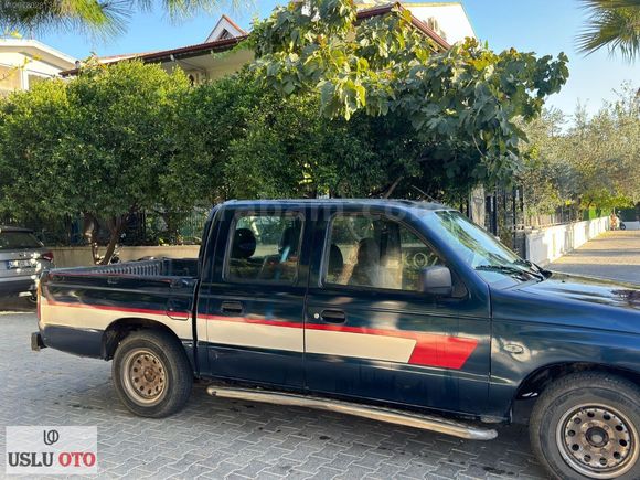 mazda B 2500 4x2