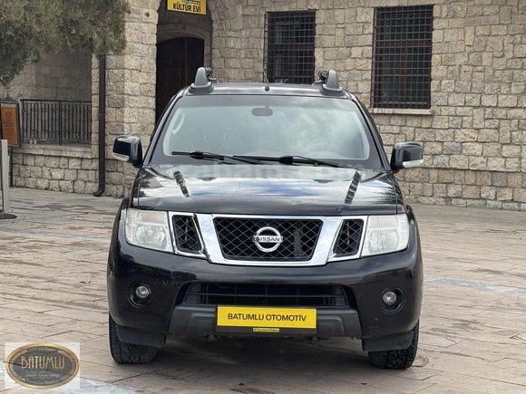 BATUMLU OTOMOTİV'DEN 2013 4x2 SE NAVARA