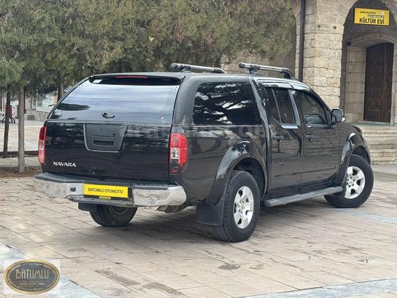 BATUMLU OTOMOTİV'DEN 2013 4x2 SE NAVARA