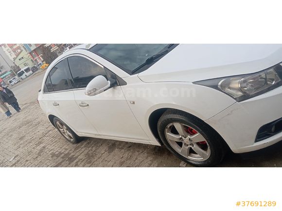 Sahibinden Chevrolet Cruze 1.6 LS Plus 2011 Model