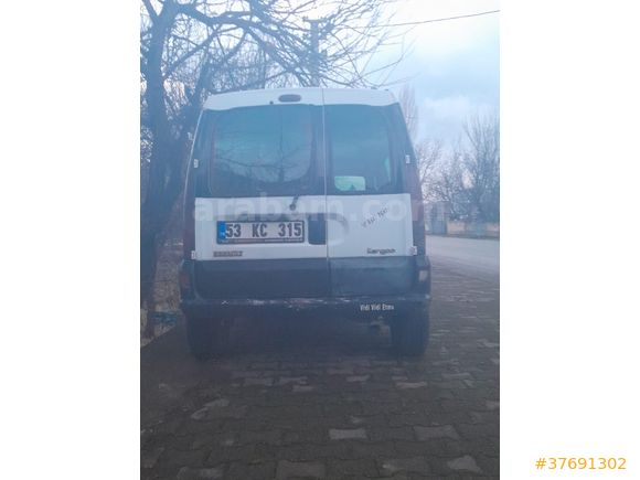 Sahibinden Renault Kangoo Express 1.9 DTi 2000 Model  200.000 km Beyaz