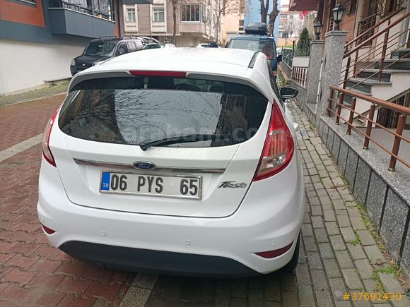 1parça degişen TEMİZ BAKIMLI ARAÇ