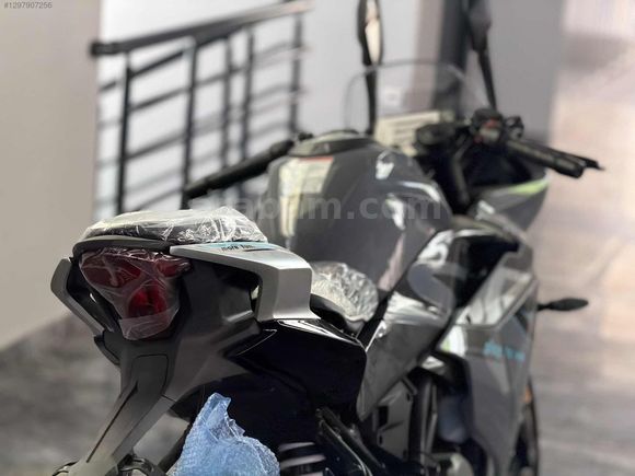 TOPALOĞLU MOTORS'DAN CFMOTO 250SR 2026 E5+ NAKITE ÖZEL
