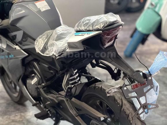 TOPALOĞLU MOTORS'DAN CFMOTO 250SR 2026 E5+ NAKITE ÖZEL