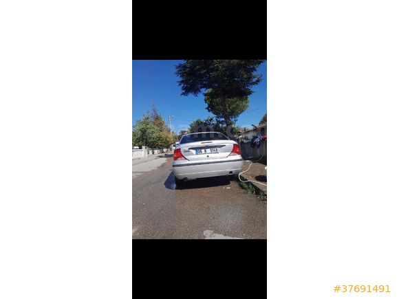 Sahibinden Ford Focus 1.6 Comfort 2004 Model