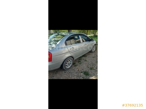 Sahibinden Hyundai Accent Era 1.4 Team 2010 Model