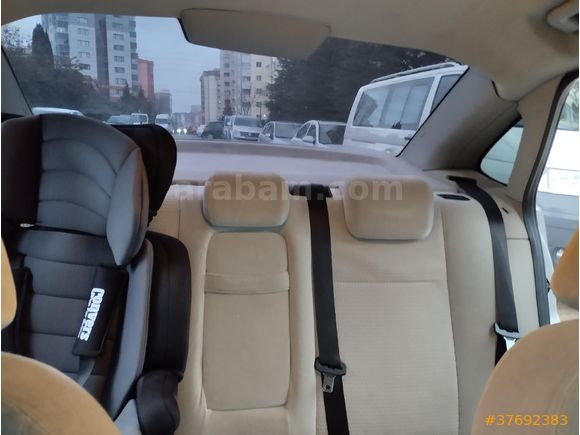 Sahibinden Ford Focus 1.6 Ghia 2008 Model