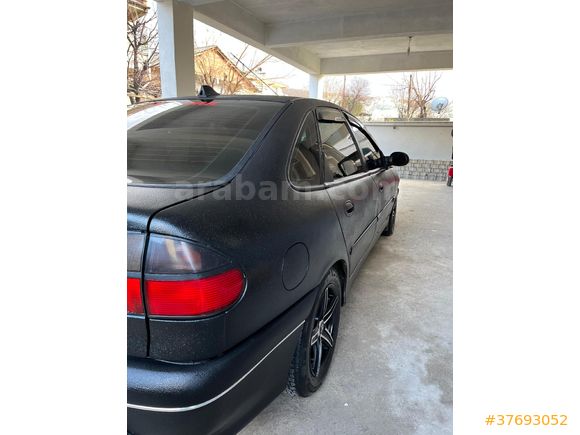Sahibinden Renault Laguna 2.0 RXE 1997 Model