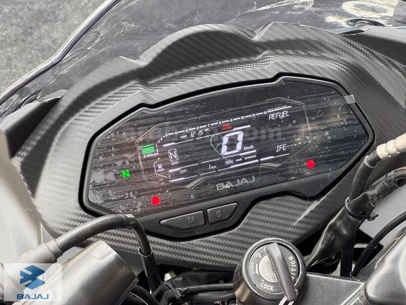 YETKİLİ BAYİİDEN BAJAJ PULSAR RS 200 UG