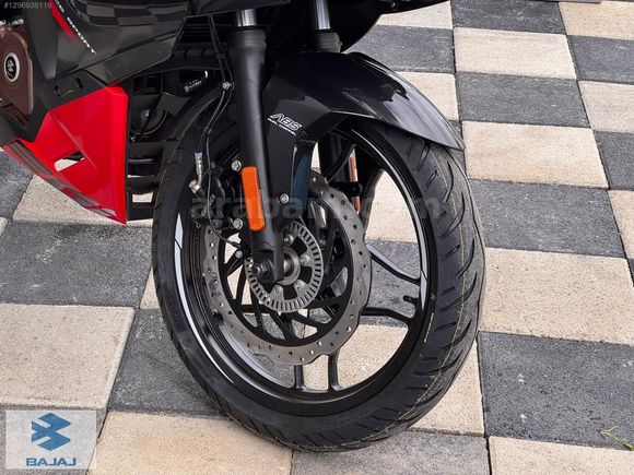 YETKİLİ BAYİİDEN BAJAJ PULSAR RS 200 UG