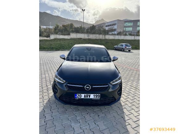 Sahibinden Opel Corsa 1.2 Turbo Ultimate 2023 Model  50.800 km Siyah