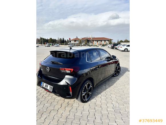 Sahibinden Opel Corsa 1.2 Turbo Ultimate 2023 Model  50.800 km Siyah