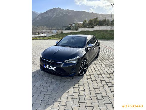 Sahibinden Opel Corsa 1.2 Turbo Ultimate 2023 Model  50.800 km Siyah