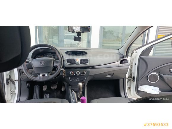 Sahibinden Renault Fluence 1.6 Extreme 2011 Model  295.000 km Beyaz