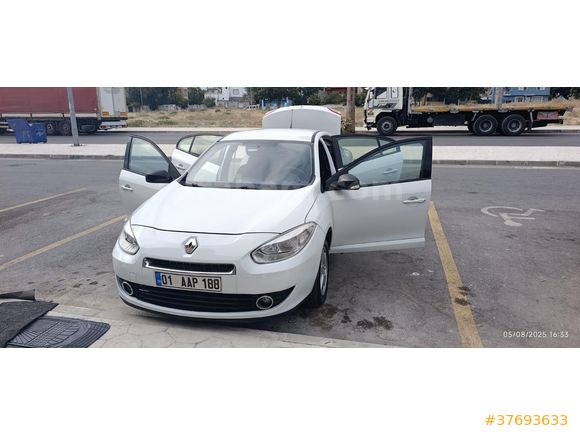Sahibinden Renault Fluence 1.6 Extreme 2011 Model  295.000 km Beyaz