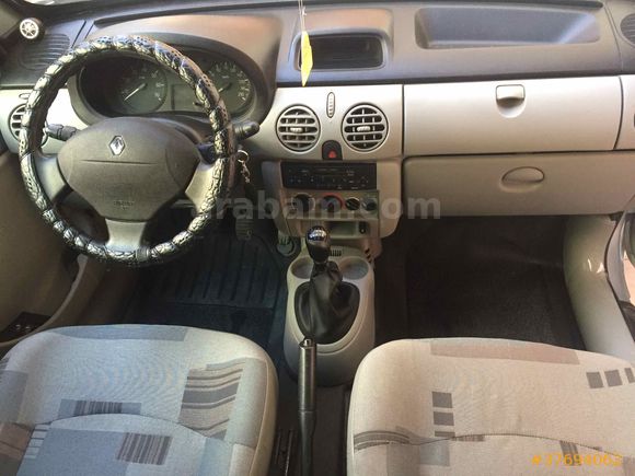 Sahibinden Renault Kangoo Multix 1.5 dCi Authentique 2006 Model 