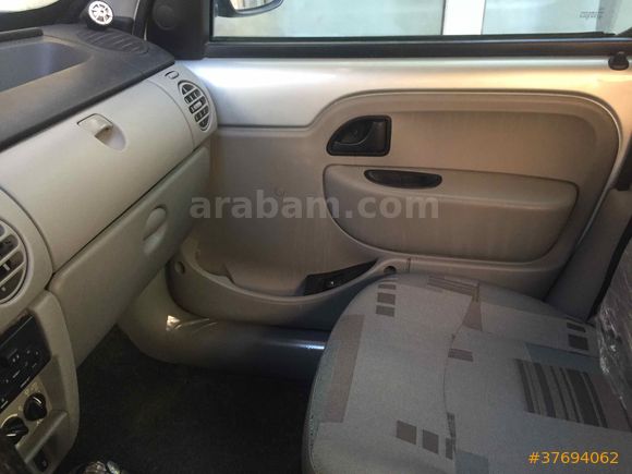 Sahibinden Renault Kangoo Multix 1.5 dCi Authentique 2006 Model 