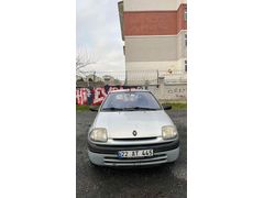 Sahibinden Renault Clio 1.4 RTA 2001 Model Yedek Anahtarı Mevcuz Temiz Clio 2