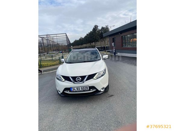 Sahibinden Nissan Qashqai 1.2 DIG-T Sky Pack 2015 Model 