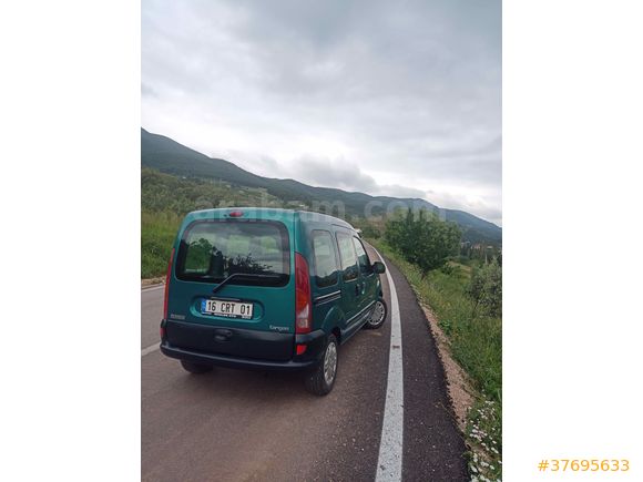 Sahibinden Renault Kangoo 1.4 RTE 2000 Model 