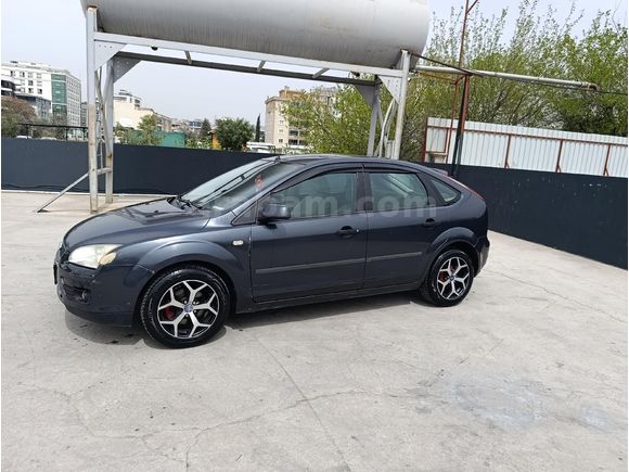 Sahibinden Ford Focus 1.6 TDCi Ghia 2006 Model