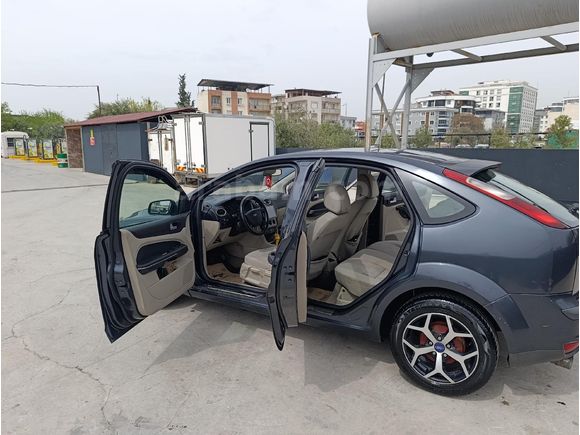 Sahibinden Ford Focus 1.6 TDCi Ghia 2006 Model