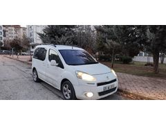 Sahibinden Peugeot Partner 1.6 HDI Allure 2012 Model