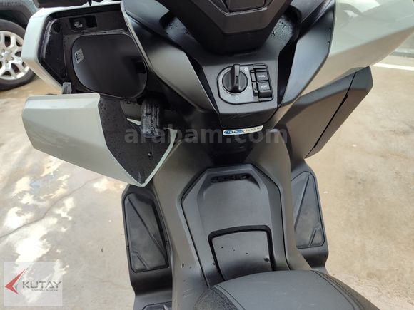 Kutay Bodrum'dan 2024 Honda Forza 250 NSSA TFT Ekran