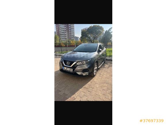Memurdan Nissan Qashqai 1.2 DIG-T Sky Pack 2017 Model 