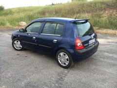 Sahibinden Clio 2 Hb yeni vizeli (10.01.2028) motor kaporta sıkıntısız on numara araç
