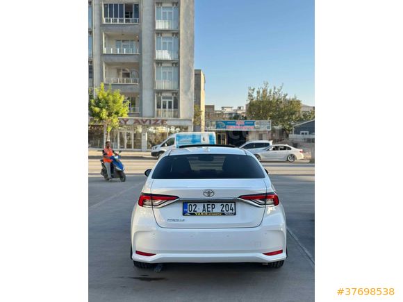 Aile Aracı 
Toyota Corolla 1.5 Flame X-Pack 2022
