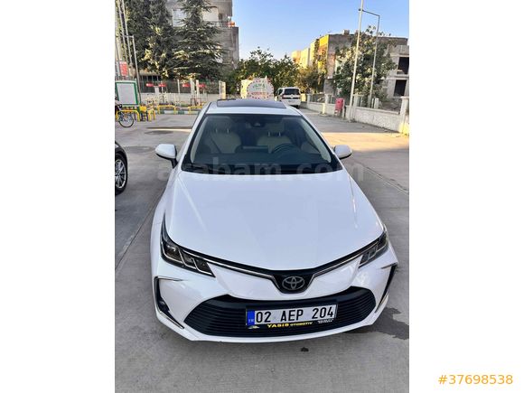 Aile Aracı 
Toyota Corolla 1.5 Flame X-Pack 2022