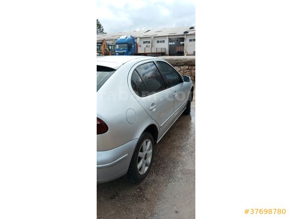 Sahibinden Seat Leon 1.6 Signo 2003 Model