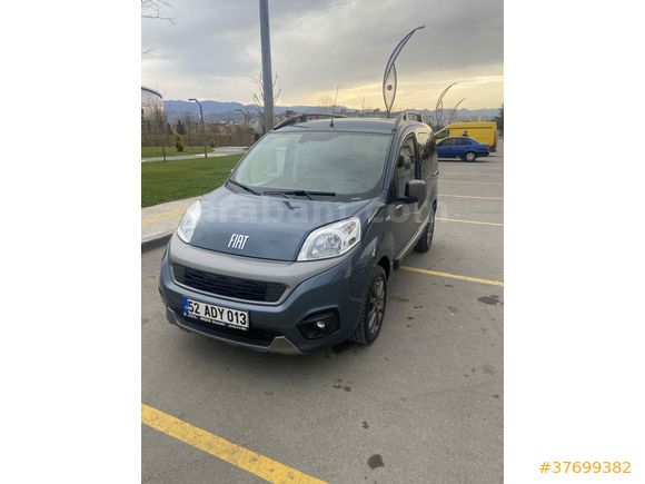 Sahibinden Fiat Fiorino Combi 1.3 Multijet Premio 2023 Model  23.000 km Mavi (metalik)