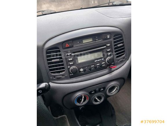 Sahibinden Hyundai Accent Era 1.4 Team 2010 Model 