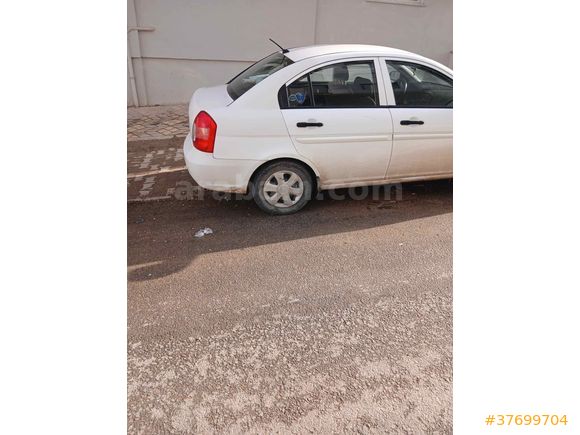 Sahibinden Hyundai Accent Era 1.4 Team 2010 Model 