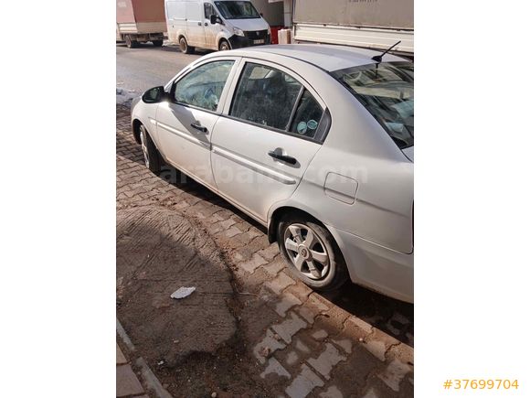 Sahibinden Hyundai Accent Era 1.4 Team 2010 Model 