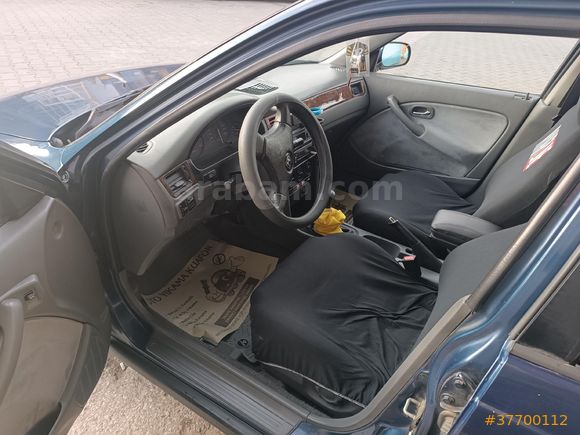 Sahibinden Honda Civic 1.4 i S 1996 Model
