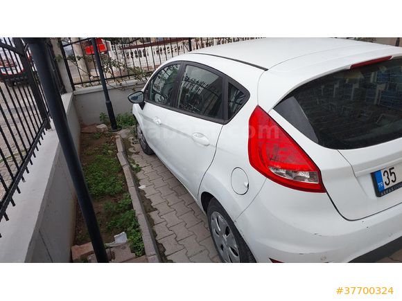 Sahibinden Ford Fiesta 1.4 TDCi Trend 2012 Model