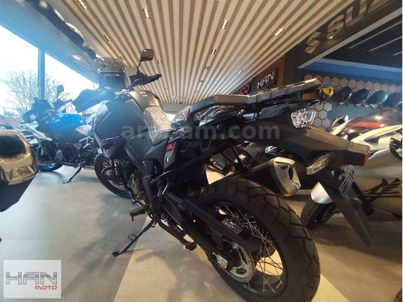 HAN MOTO'DAN 2025 V-STROM 1050 DE NAKİTE ÖZEL FİYAT