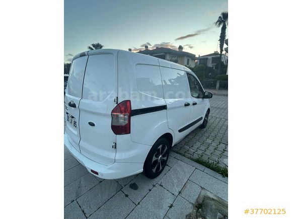 Sahibinden Ford Transit Courier 1.5 TDCi Trend 2017 Model 