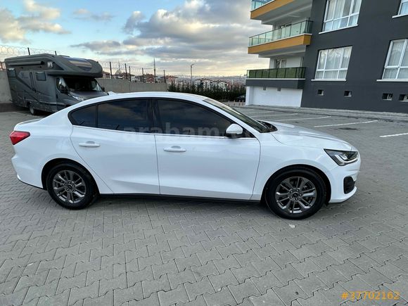 Sahibinden Ford Focus 1.5 TDCi Titanium Stil 2025 Model 