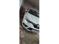 İlk sahibinden hatasız boyasız tıramersiz daha 12650  km