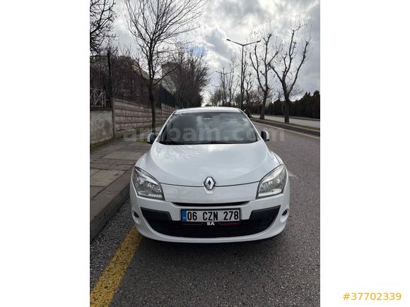 Sahibinden Renault Megane 1.5 dCi Dynamique 2010 Model 
