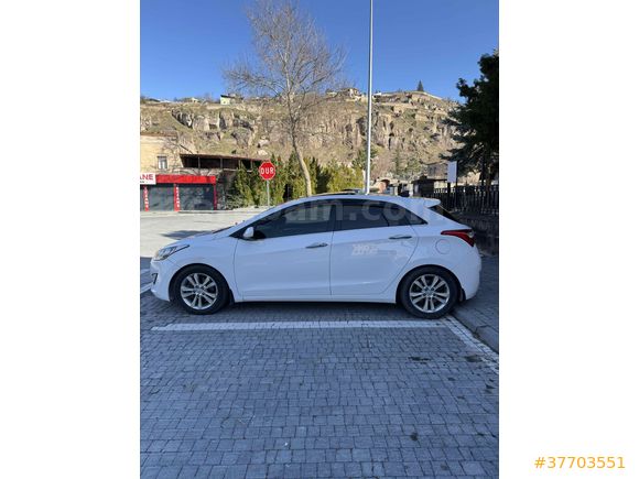 Sahibinden Hyundai i30 1.6 CRDi Elite 2012 Model 