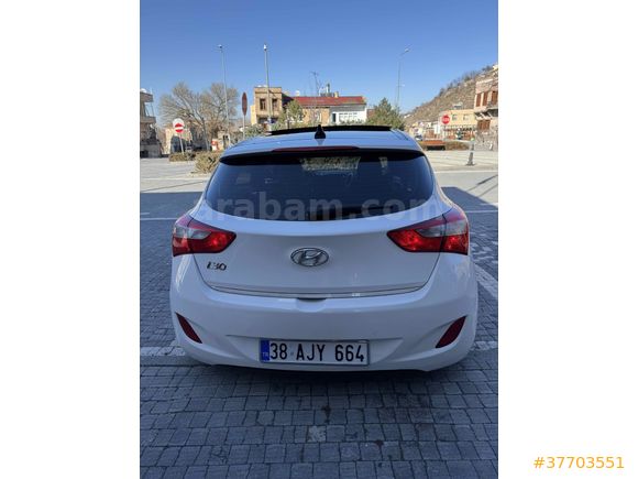 Sahibinden Hyundai i30 1.6 CRDi Elite 2012 Model 