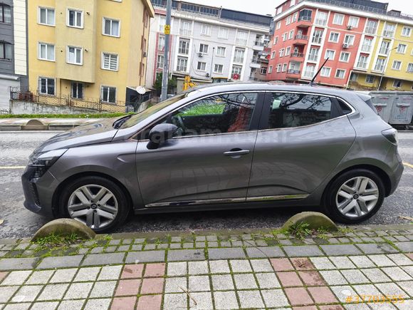 2025 RENAULT CLIO EVOLUTION GSR2 PAKET 15.900 KM